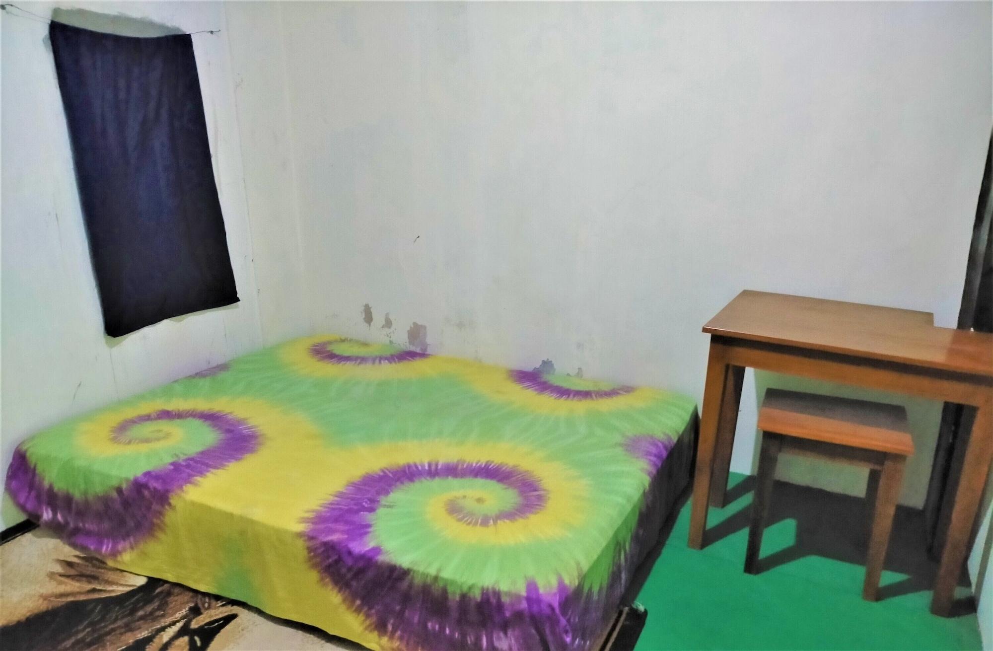 Gandrung City Hostel Баньюванги Экстерьер фото