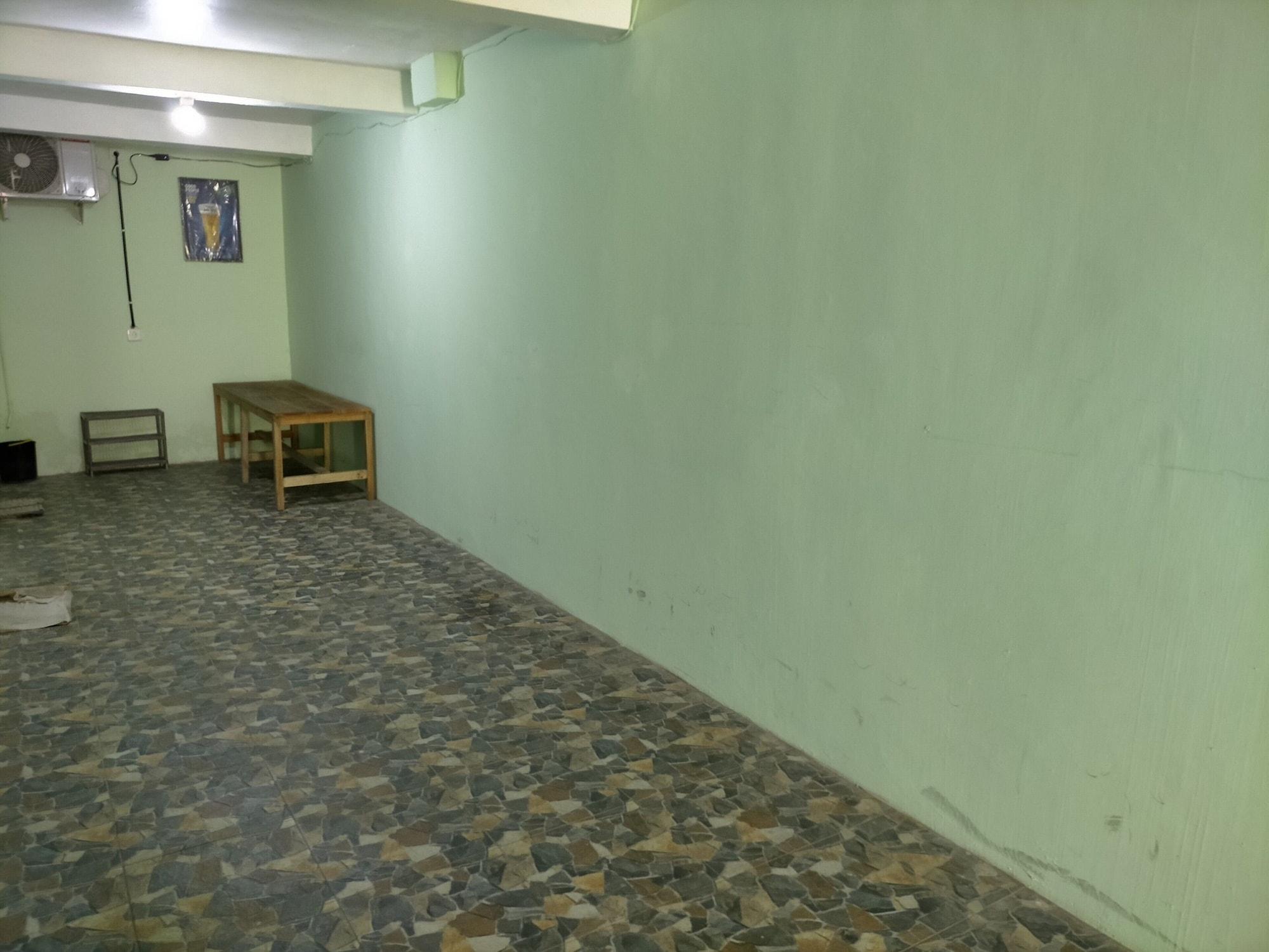 Gandrung City Hostel Баньюванги Экстерьер фото